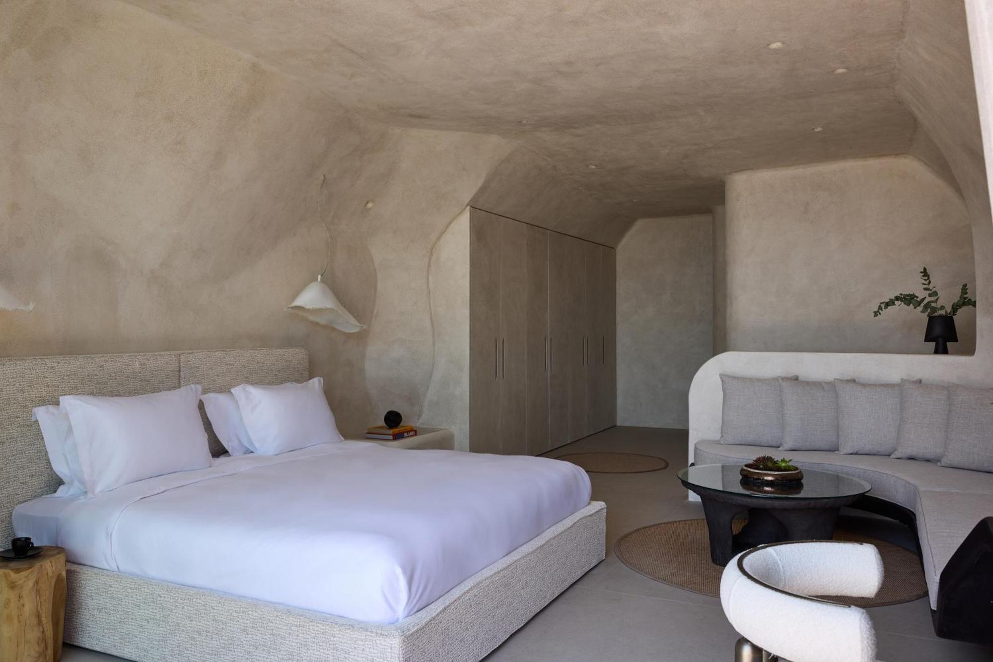 אימרוביגלי One Of One Hotel מראה חיצוני תמונה